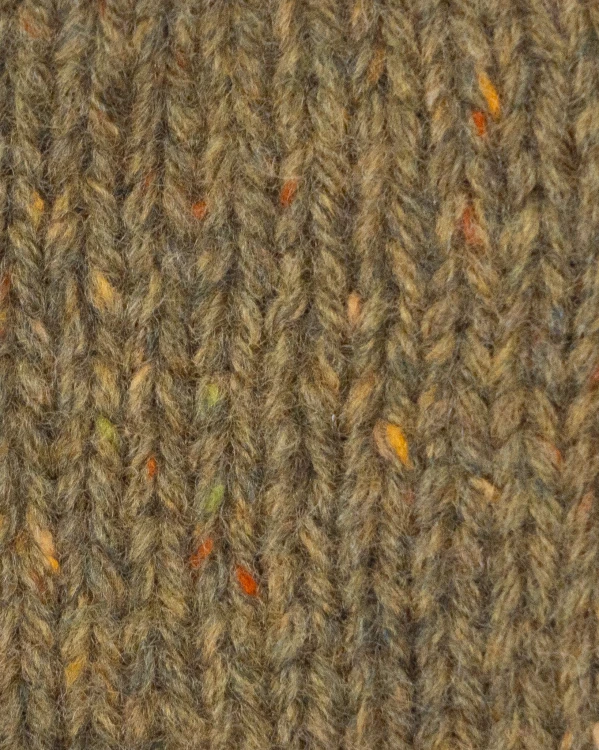 Włóczka MAJO Garn Tweed Supreme kolor 705 Avocado