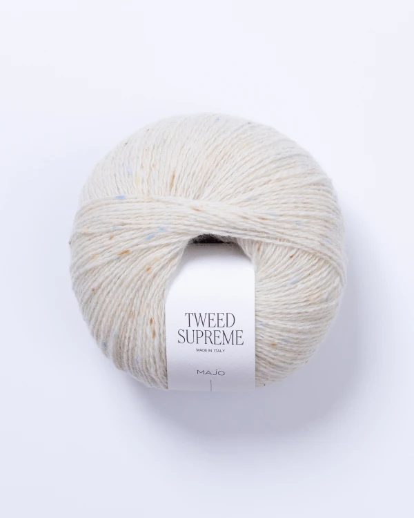 Włóczka MAJO Garn Tweed Supreme kolor 100 Ivory