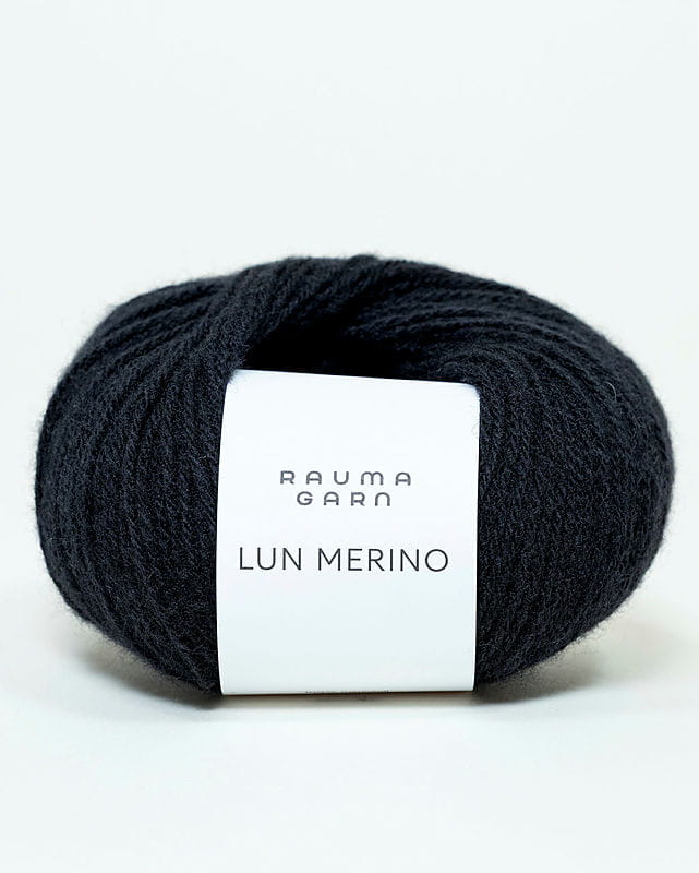 LUN MERINO_kolor czarny